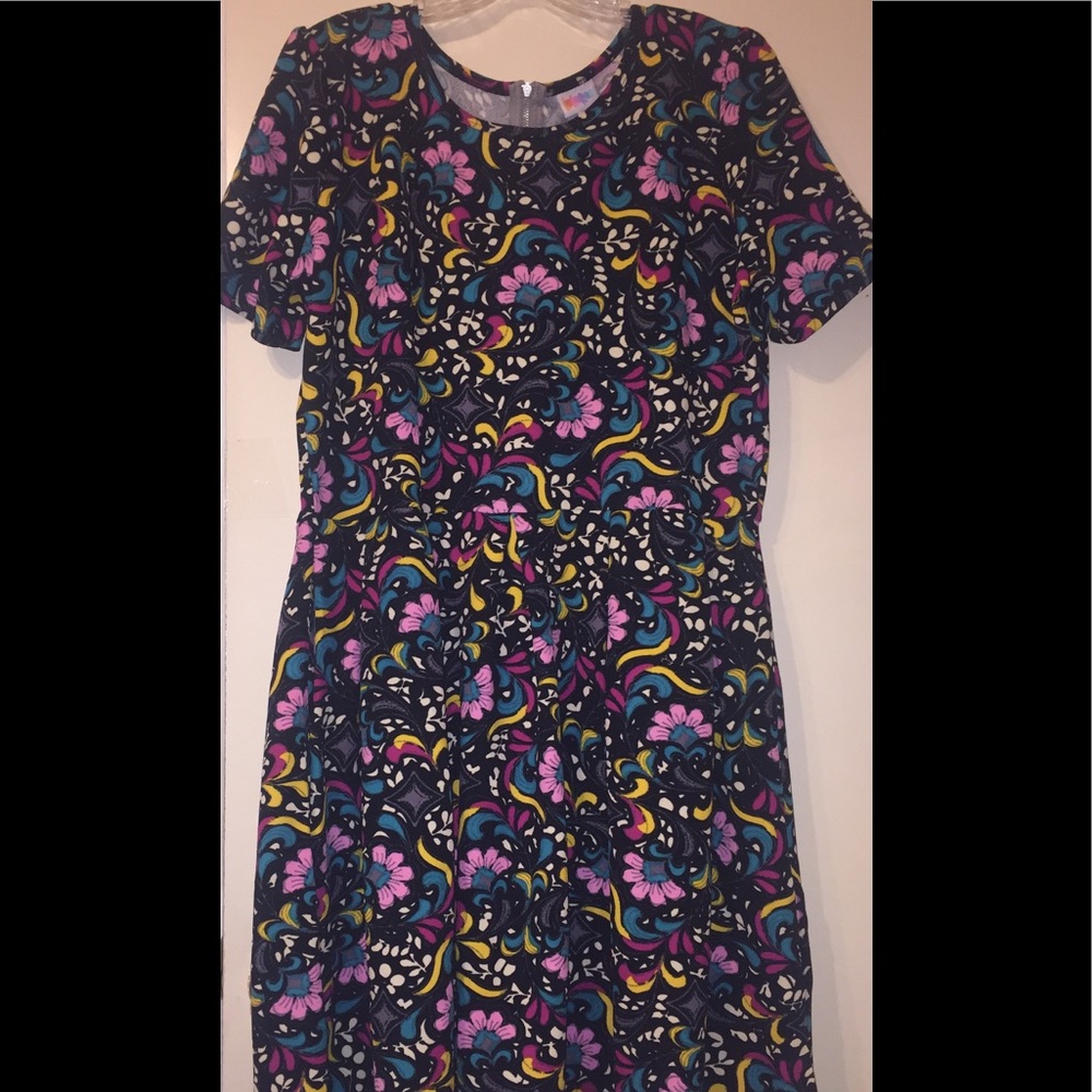 NWOT LuLaRoe 3x Amelia